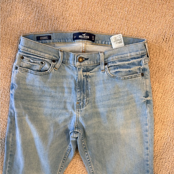 Hollister Light Blue Skinny Jeans - Picture 6 of 8